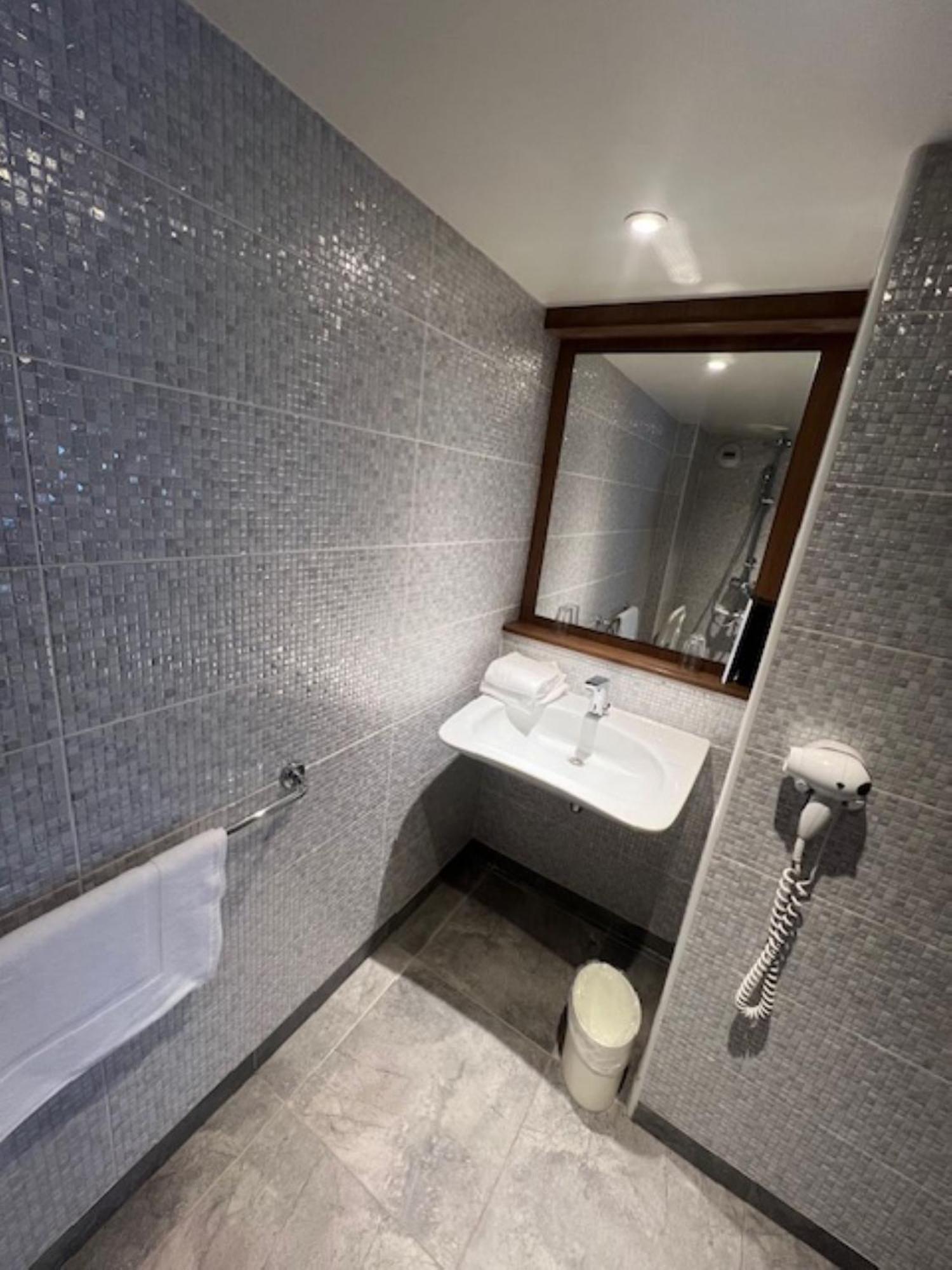 The Originals City, Hotel Macon Nord Ngoại thất bức ảnh